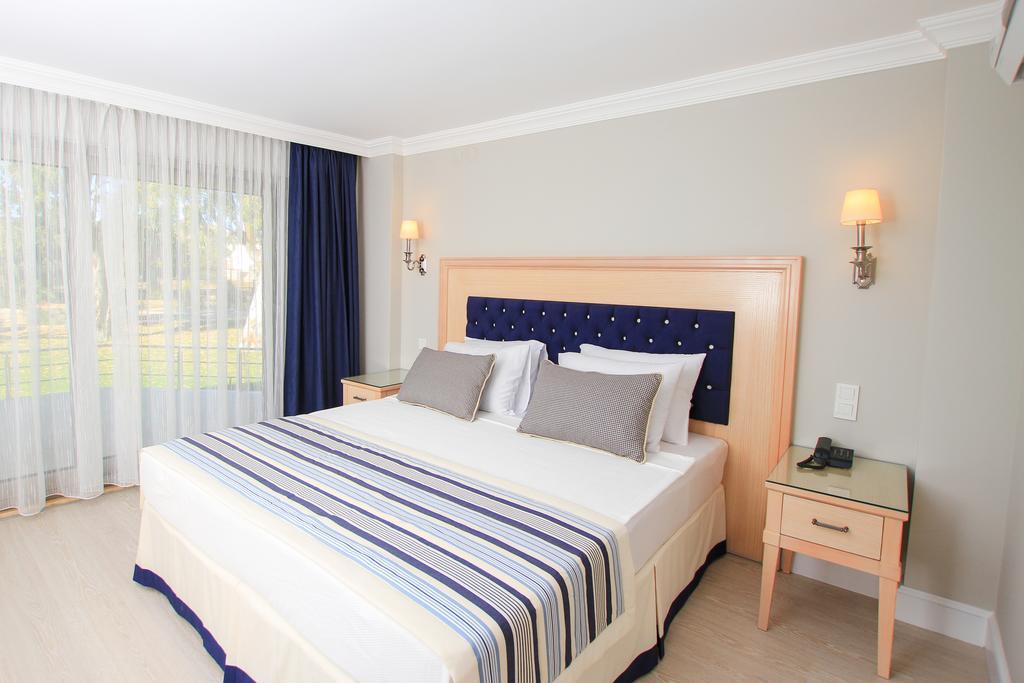 Palm Bay Beach Hotel Emecik エクステリア 写真