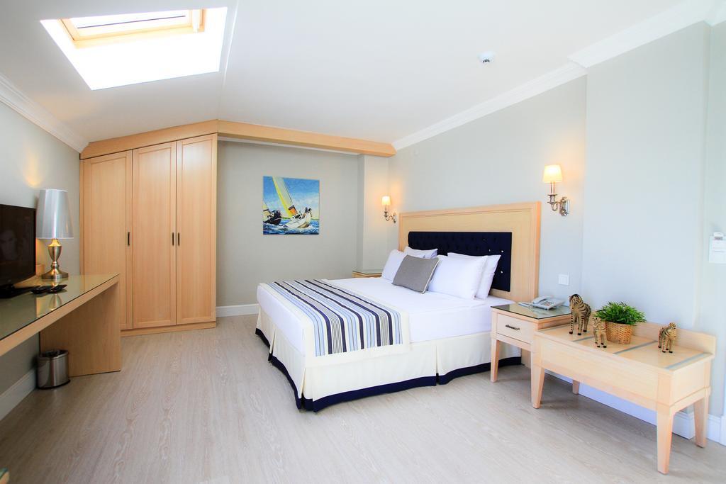 Palm Bay Beach Hotel Emecik エクステリア 写真