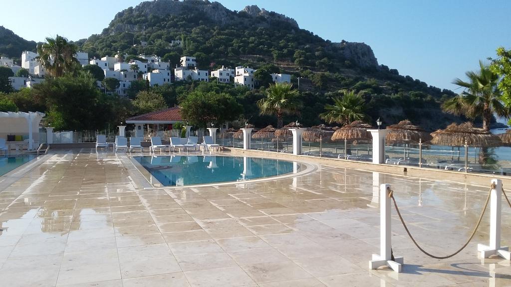 Palm Bay Beach Hotel Emecik エクステリア 写真