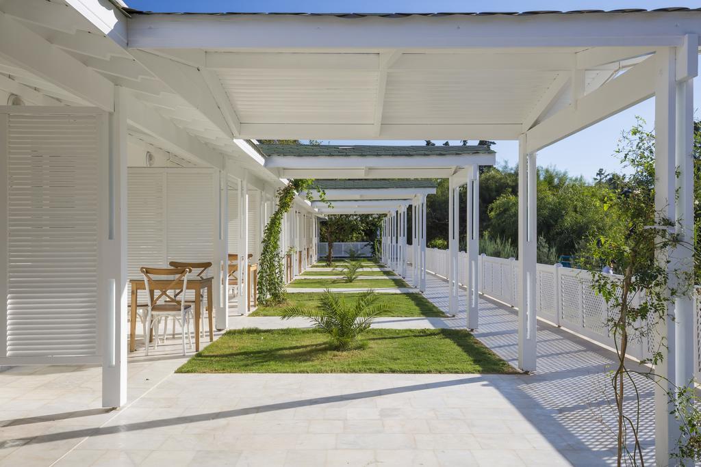 Palm Bay Beach Hotel Emecik エクステリア 写真