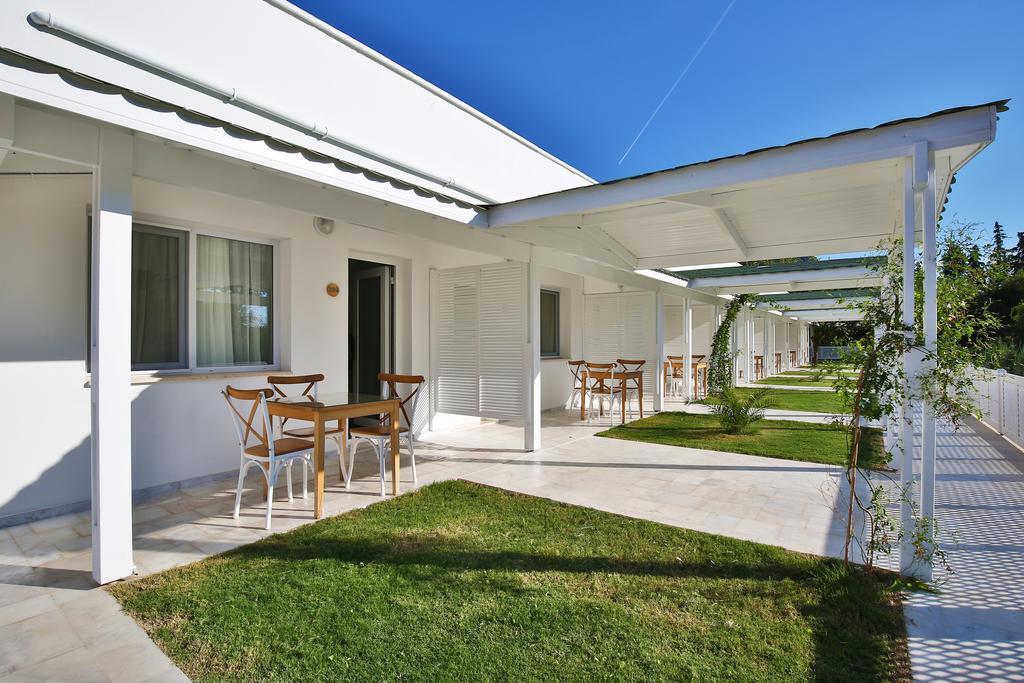 Palm Bay Beach Hotel Emecik エクステリア 写真